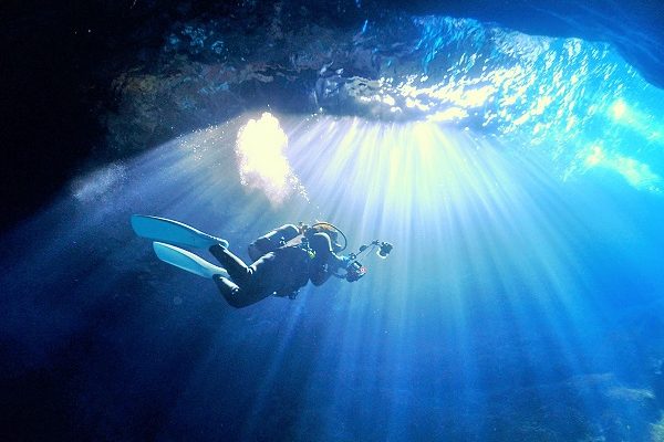 万座ボートダイビング