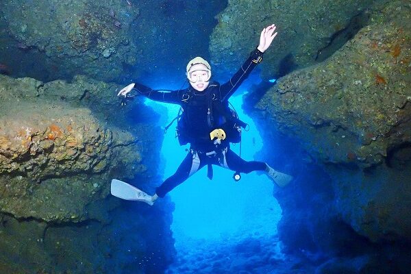 万座ドリームホール